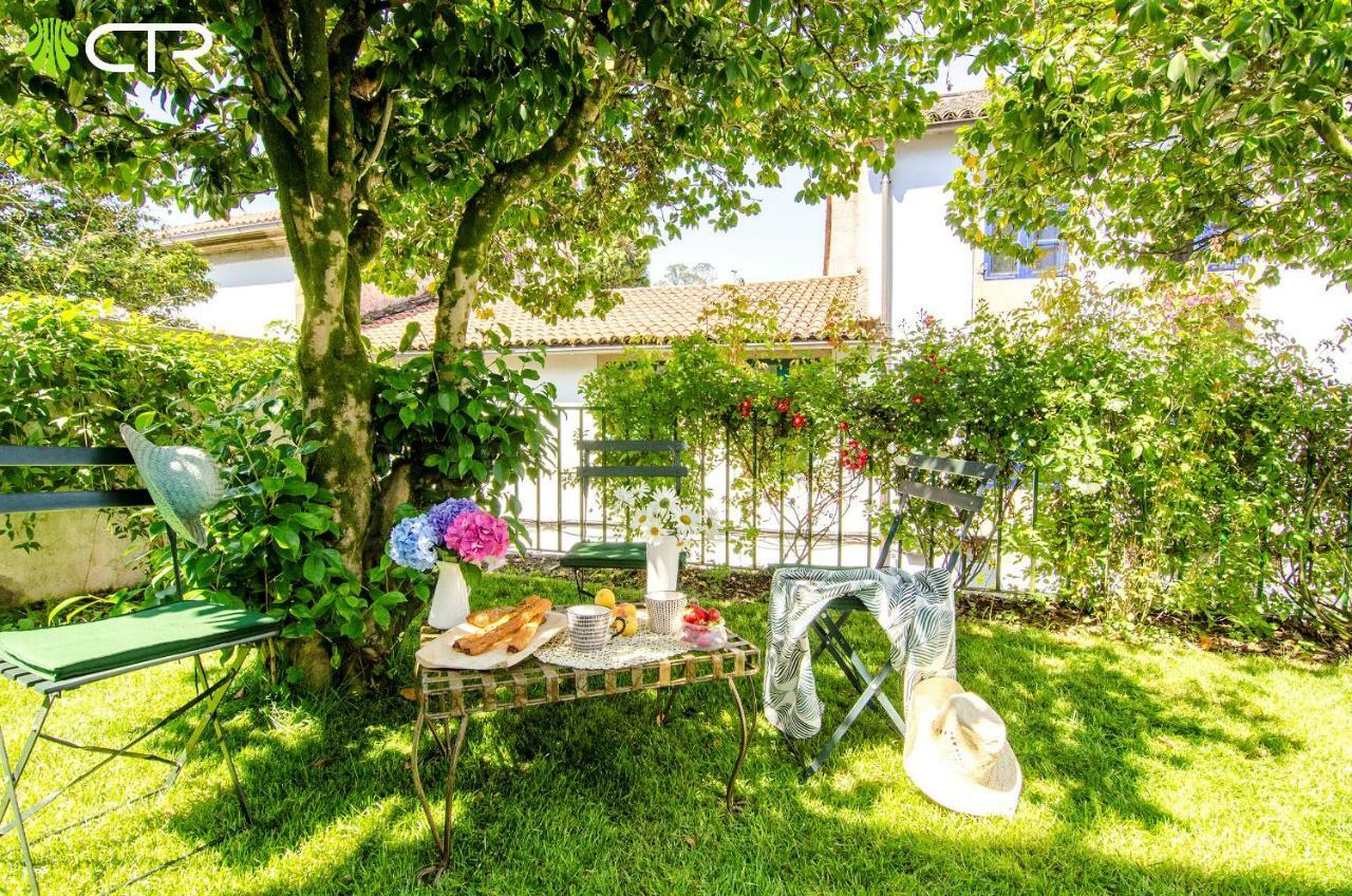 Next To Cathedral With Garden * Santiago de Compostela